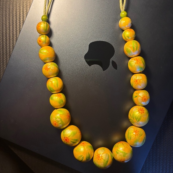 Filipino Floral Bead Necklace - Picture 2 of 4